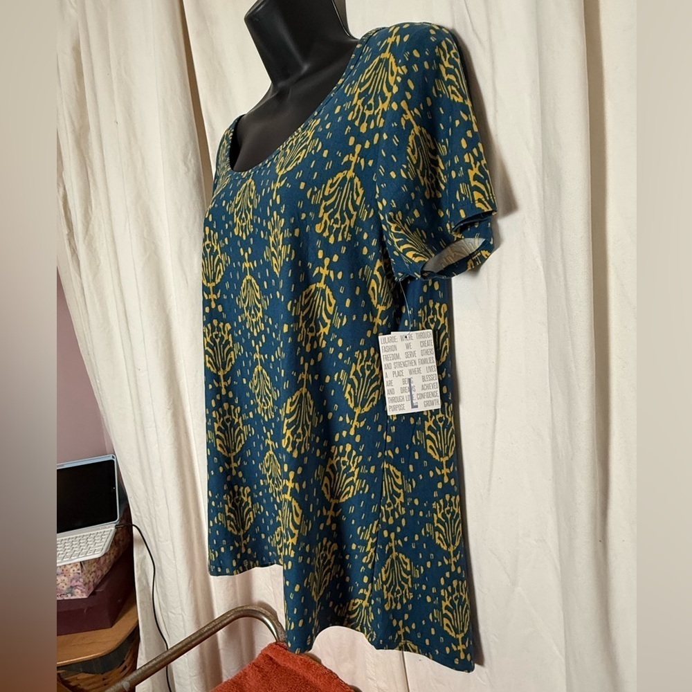 LuLaRoe | Floral Irma S/S Tunic Top | Color: Blue/Gold| Size: L | NWT